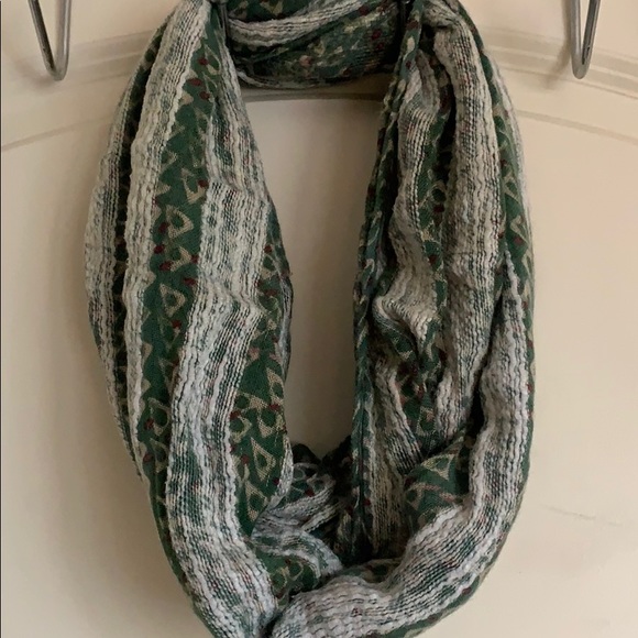 Reversible Urban Outfitters Circle scarf - Picture 2 of 5